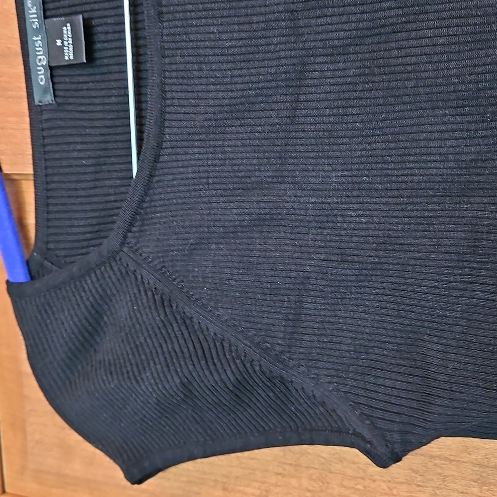 August Silk Black Ribbed Cap Sleeve Top - Picture 3 of 6
